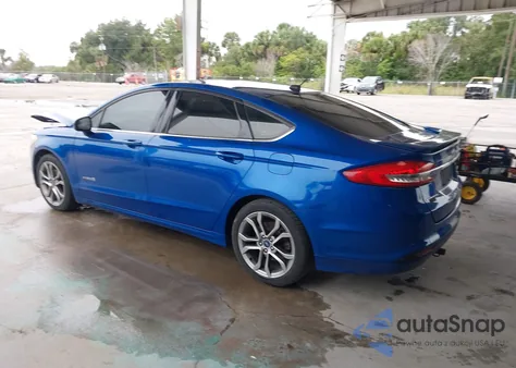 2017 Ford Fusion Hybrid Se z USA, uszkodzony, nr VIN 3FA6P0LU6HR240465